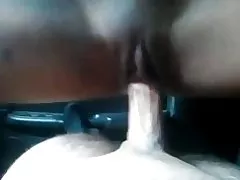 Հասուն Ասիայում գնում է մեքենա